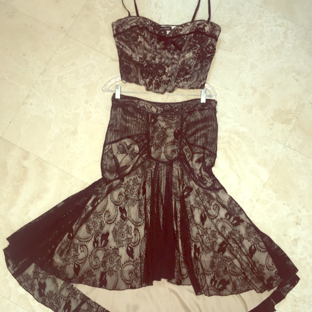 ✖️sold eBay✖️Bebe outfit top high low skirt 2 pc